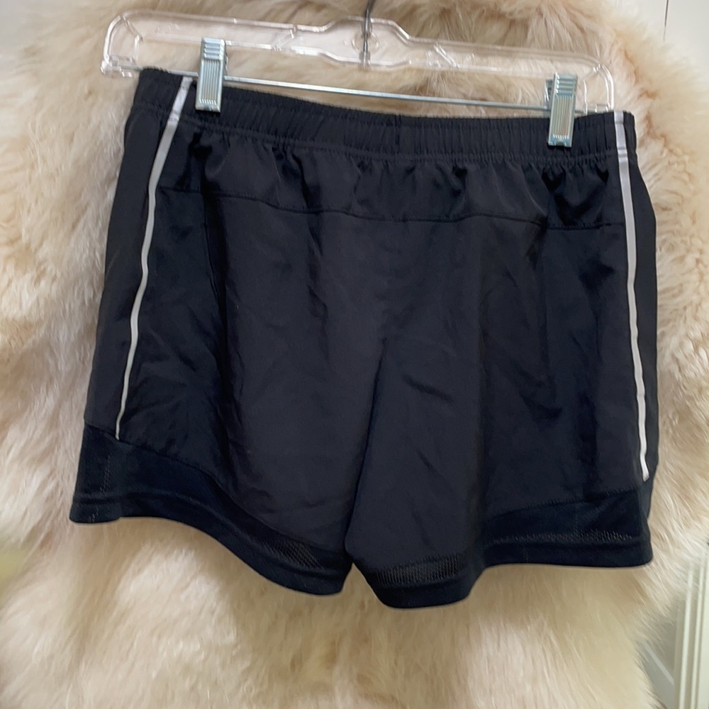 Shorts - Adrenaline - Picture 5 of 6
